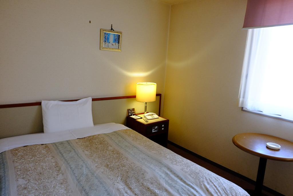 Hotel Fuyokaku Fujiyoshida Ruang foto